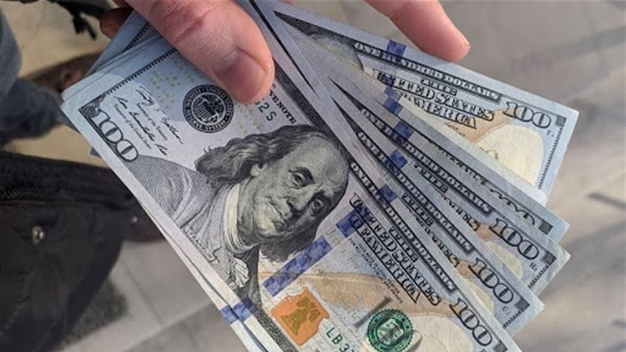 Dollar Selling Price Reaches 155,000 IQD Locally