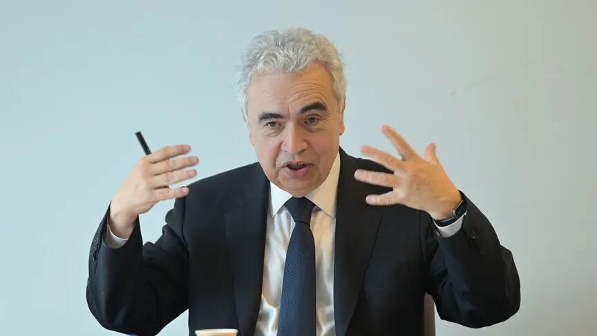 فاتح بيرول: الحرب على إيران فجّرت أكبر أزمة طاقة في التاريخ وتسببت بتضخم عالمي غير مسبوق