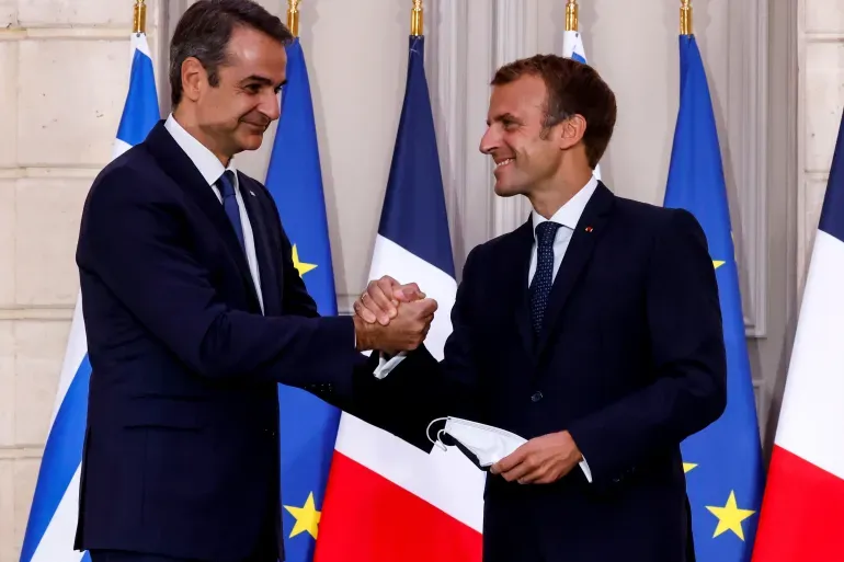 Macron from Athens: We Aim to Reopen the Strait of Hormuz and Will Stand Militarily with Greece Against Any Turkish Threat