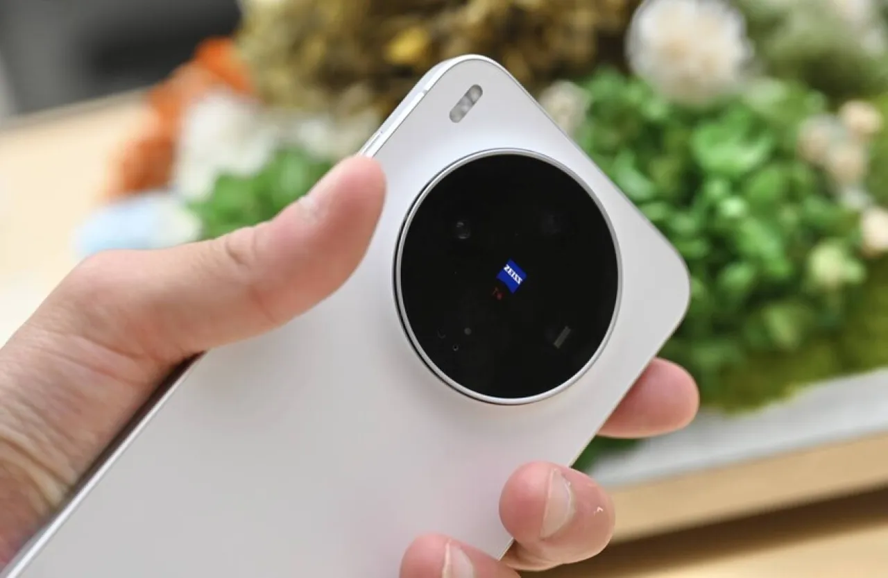 Battery Giant 2026: vivo Launches Y600 Pro with Android 16 and a Massive 10,200mAh Battery