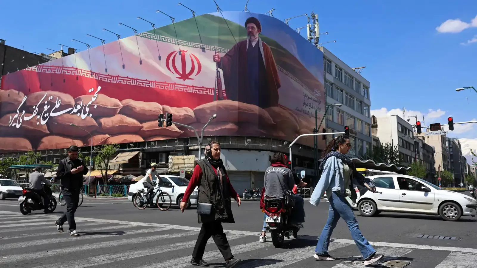 طهران تتحفظ على "بنود غير مقبولة" بالمقترح الأمريكي وتدعم دور بكين في سلام 2026