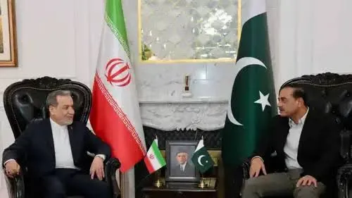 Iranian officials Pakistani army chief visit does not mean agreement