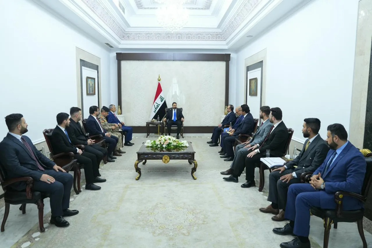 رئيس الوزراء يوجه بتضمين موازنة 2027 نصاً لتعيين الأطباء المقيمين العاملين بعقود حالياً