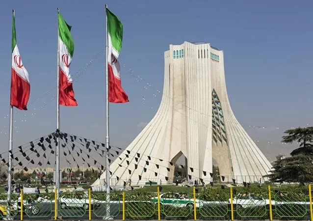 طهران تؤكد تأجيل اجتماع بسويسرا وتنفي مزاعم إغلاق مضيق هرمز