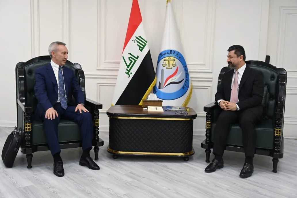 العراق وكازاخستان ينهيان إجراءات توقيع مذكرة تعاون قضائي ونقل محكومين
