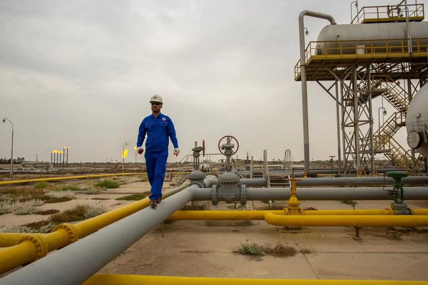 خاما البصرة ينهيان الأسبوع بتراجع رغم صعود النفط العالمي