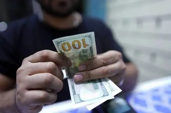 أسعار صرف الدولار بالعراق اليوم السبت: 154,750 ديناراً للبيع
