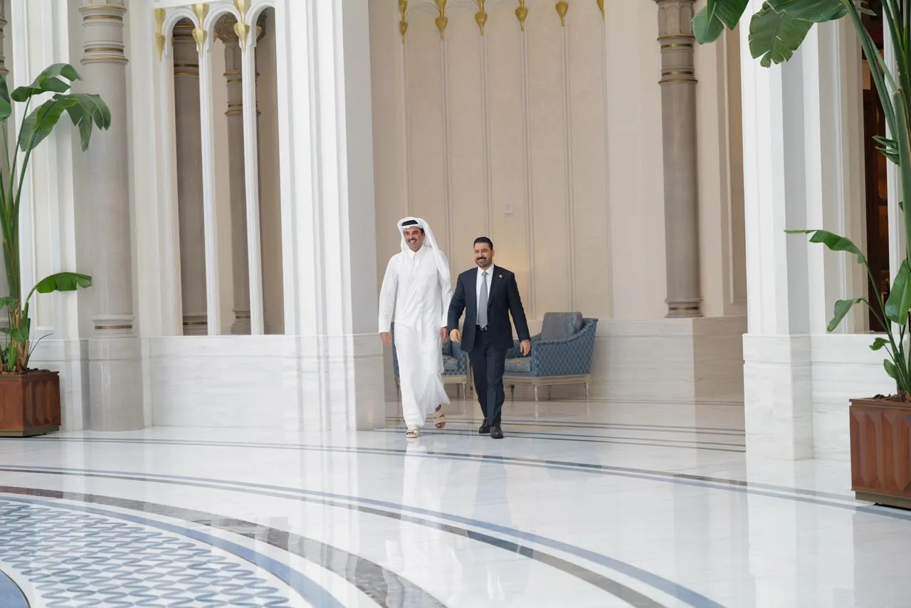 Iraqi PM and Qatar Emir Emphasize Implementing US-Iran MoU, Freedom of Navigation in Hormuz Strait