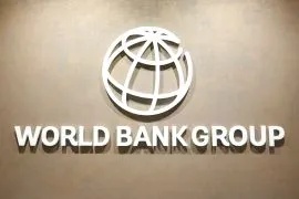 البنك الدولي يحذر من اقتراب الاقتصاد العالمي من مسار النمو الأكثر تشاؤماً