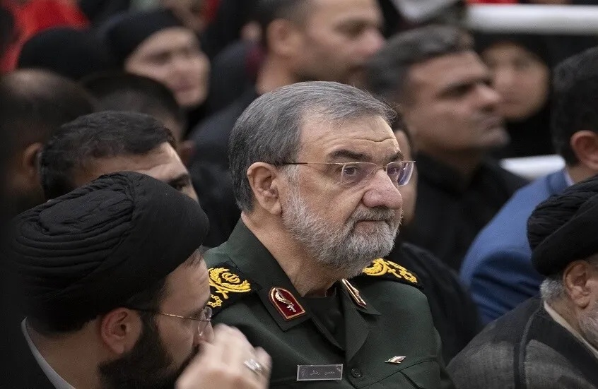 طهران تحذر: استمرار الحصار البحري يعرض السفن الأمريكية لمخاطر جسيمة