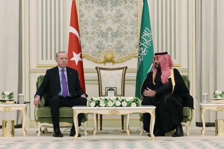 Saudi Arabia, Pakistan, Turkey Sign Joint Defense Agreement