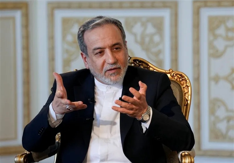 إيران وعُمان تقتربان بشدة من اتفاق على مسار ملاحي جديد عبر مضيق هرمز