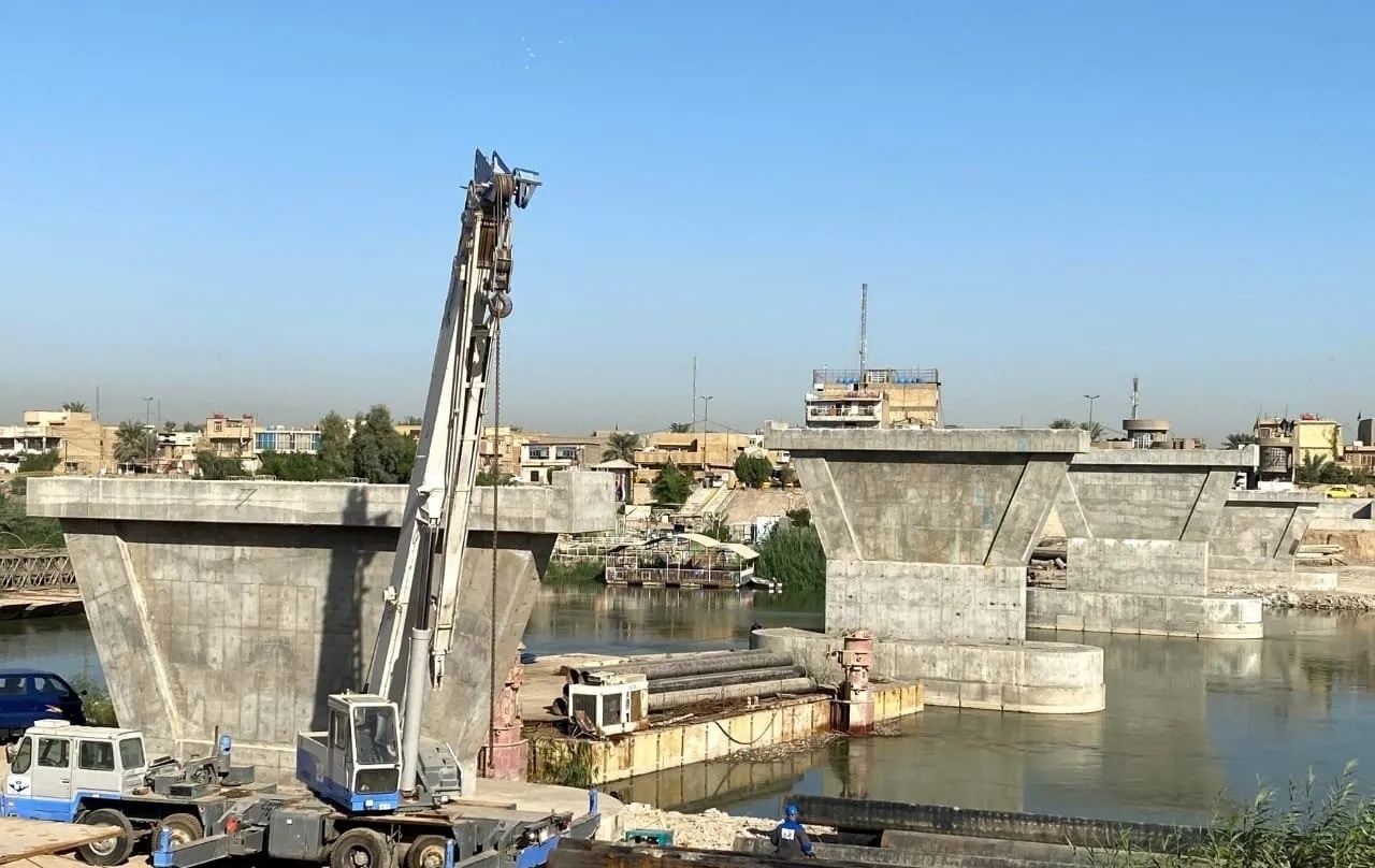 وزارة الإعمار تخطط لتذليل التحديات المالية لإنجاز خمسة جسور حيوية على دجلة ببغداد