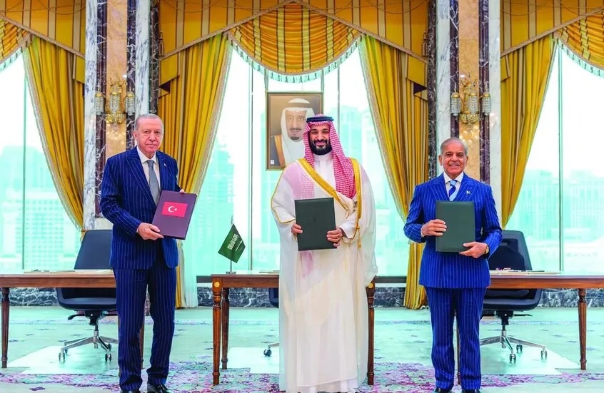 أردوغان: "اتفاقية مكة" الدفاعية لا تستهدف أي طرف ورفض قاطع للوصاية