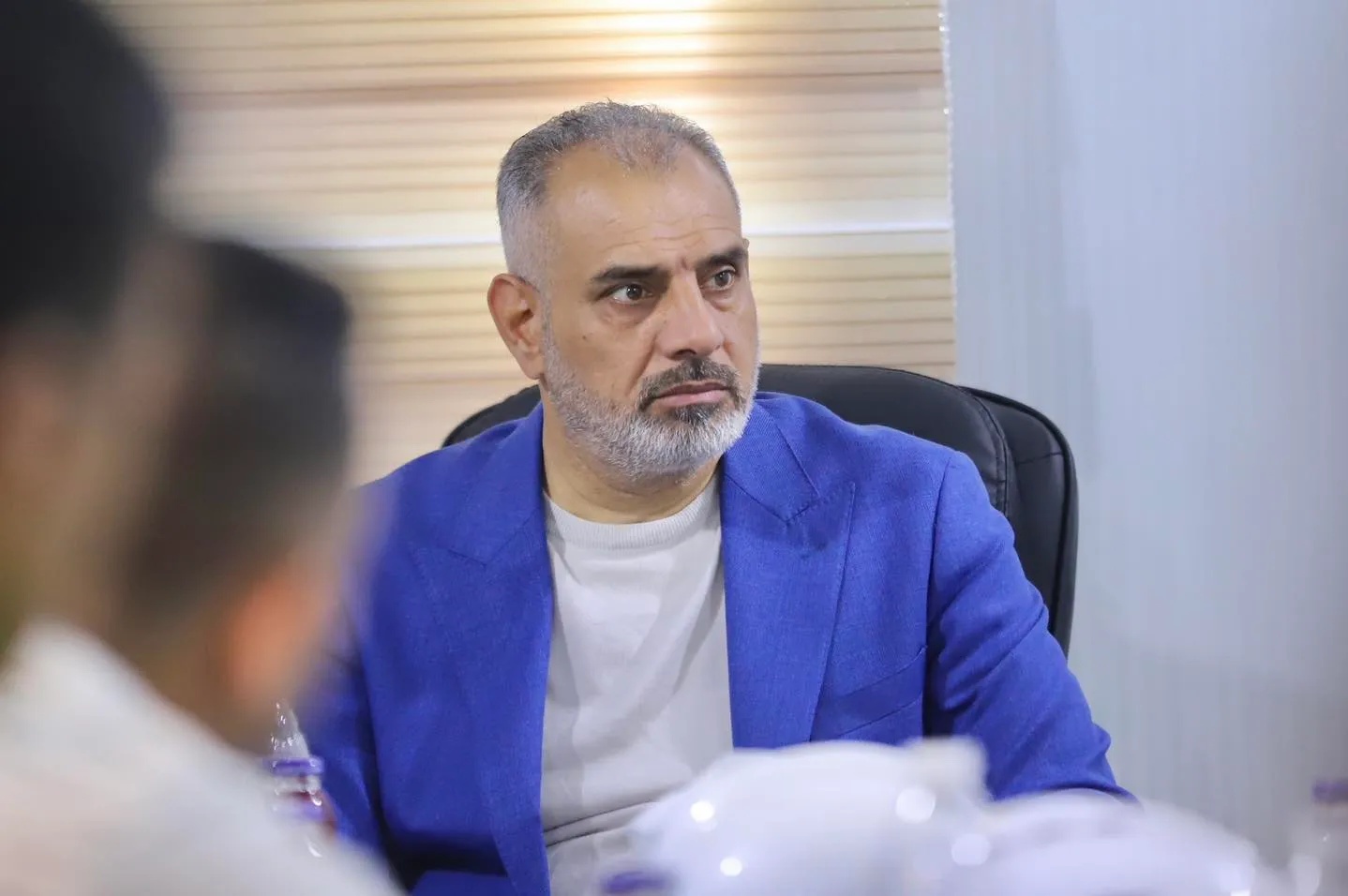 النائب الأول للبرلمان يترأس اجتماعاً لمناقشة أولويات المحافظات التشريعية والموازنة