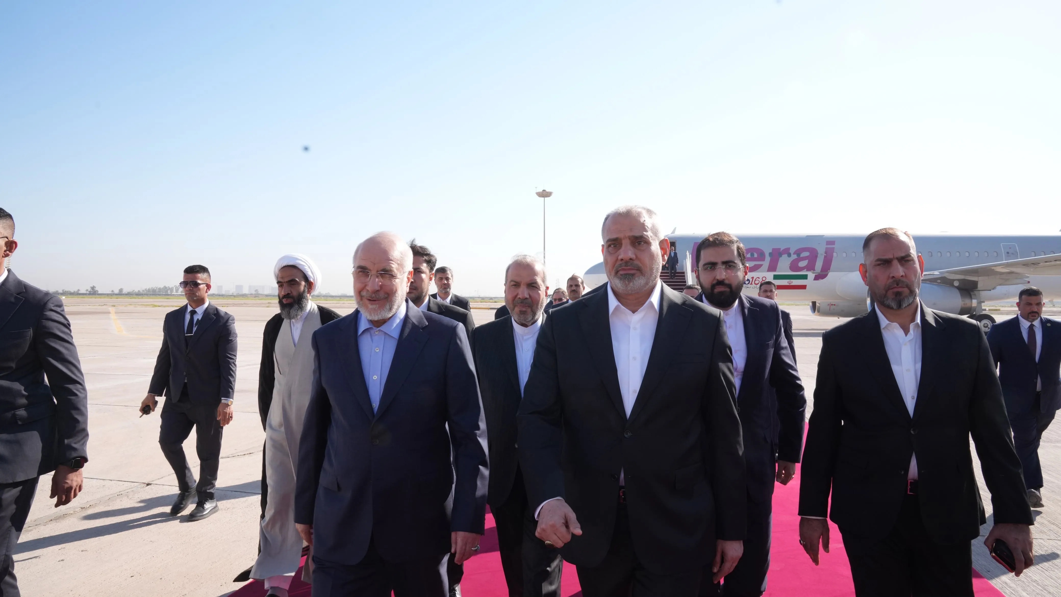رئيس الشورى الإيراني يصل بغداد بوفد رفيع