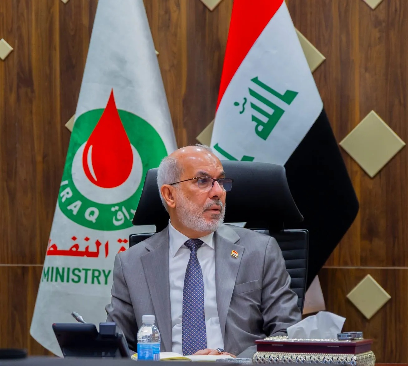 وزير النفط يدعو لتعزيز توفير المشتقات النفطية ورفع القدرات التصديرية للبلاد