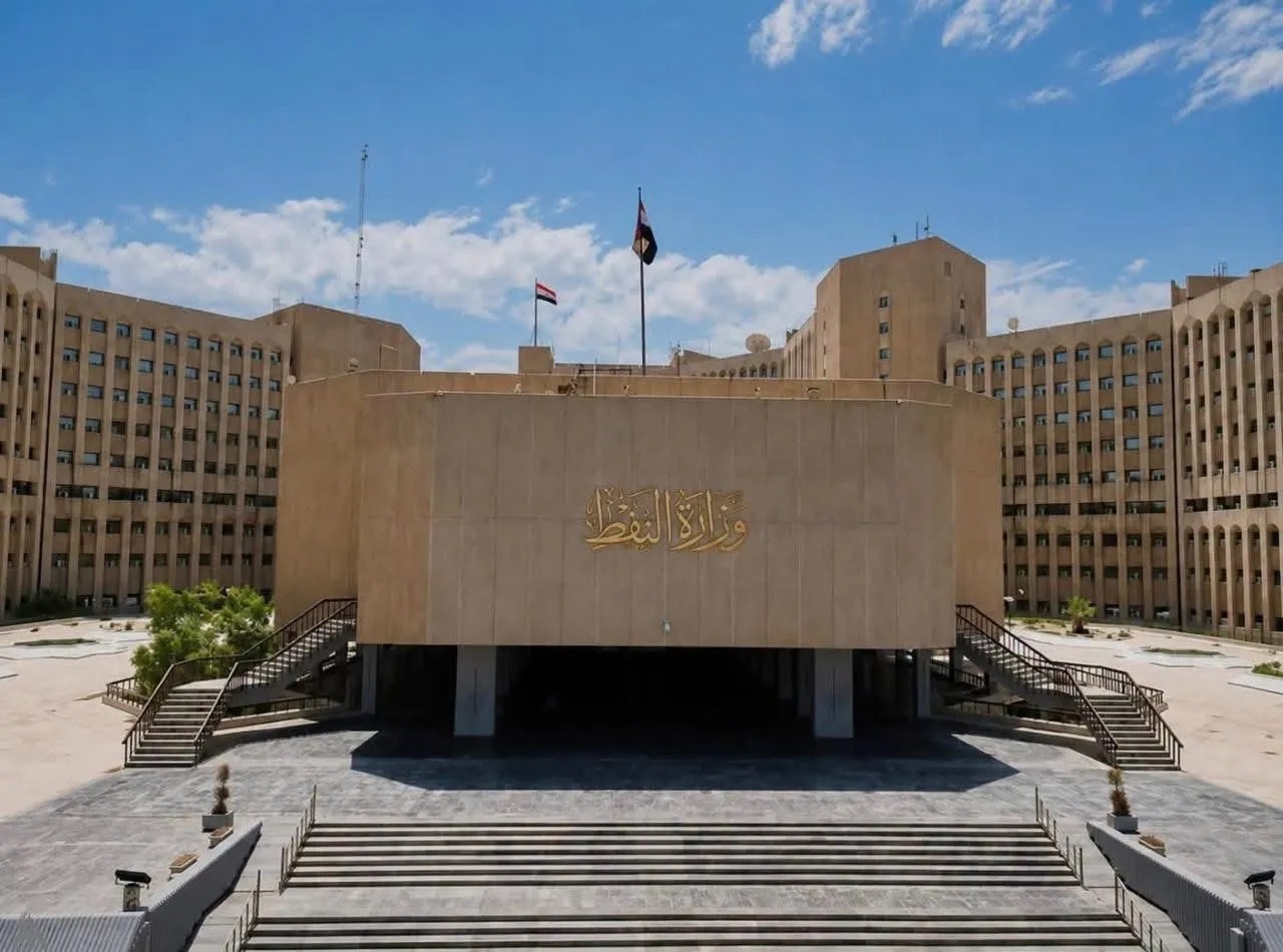 وزارة النفط العراقية تنفي بشكل قاطع تصدير شحنات نفطية بالسكك الحديدية إلى إيران ومنها لتركيا
