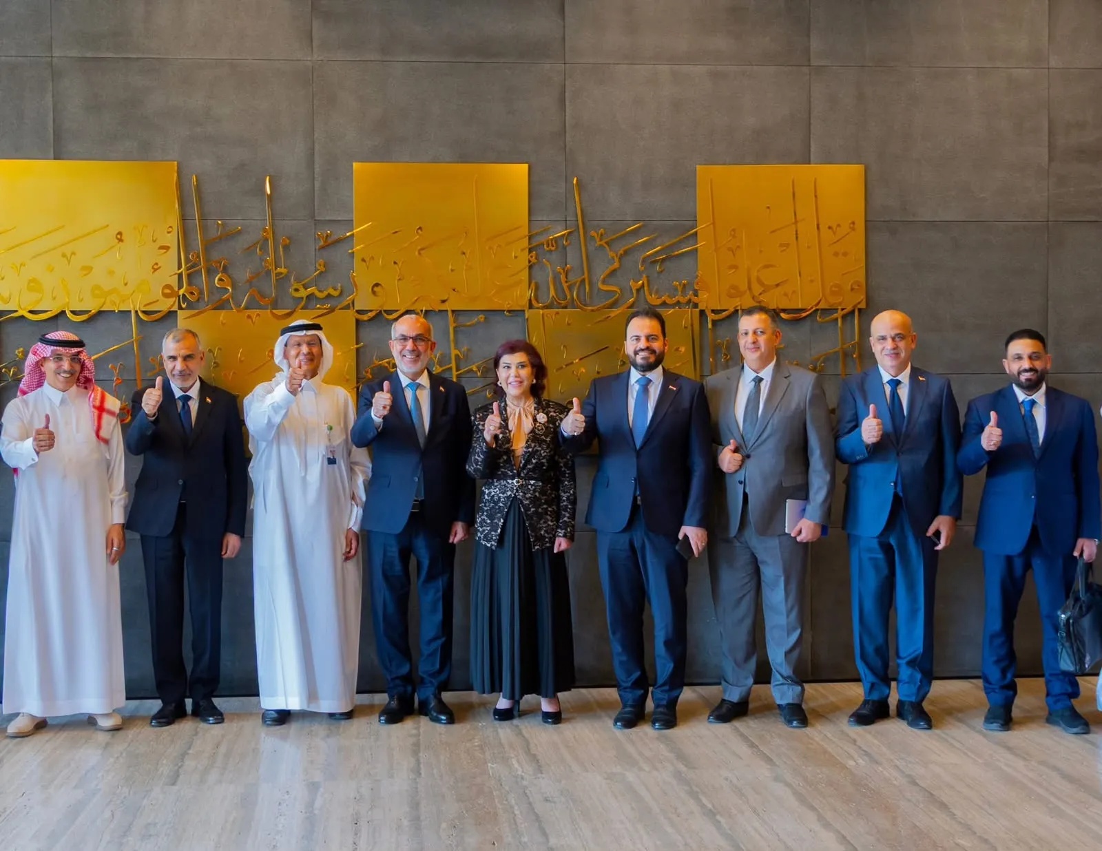 وزير النفط العراقي يؤكد من السعودية حرص بلاده على تعزيز التعاون مع محيطه الإقليمي