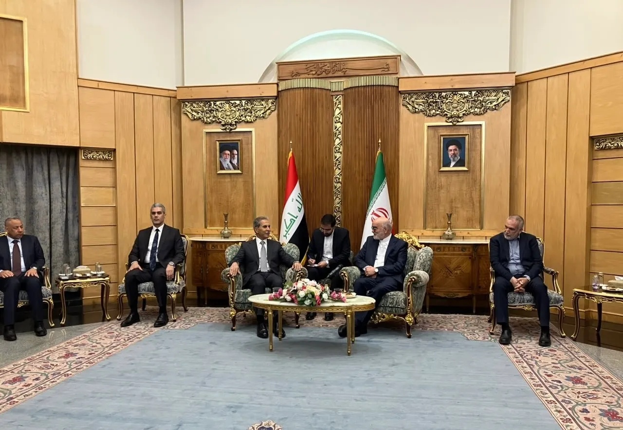القاضي زيدان في زيارة لطهران
