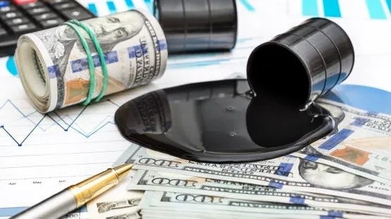غولدمان ساكس تتوقع ارتفاع أسعار النفط مع تصاعد التوترات بالشرق الأوسط