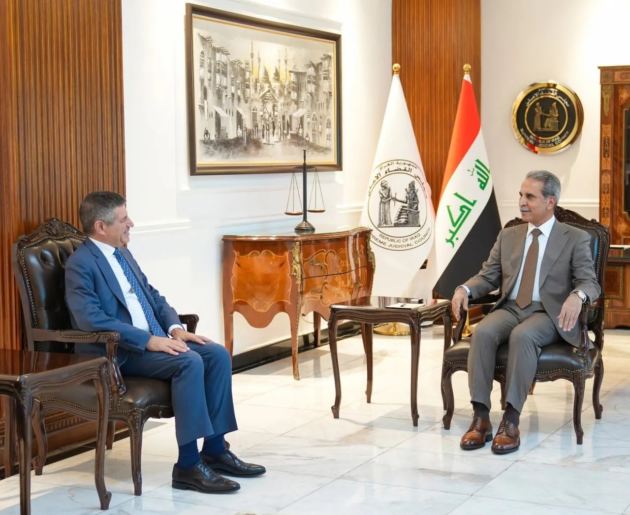 Supreme Judiciary Discusses State Weapon Control Plan with US Chargé d'Affaires