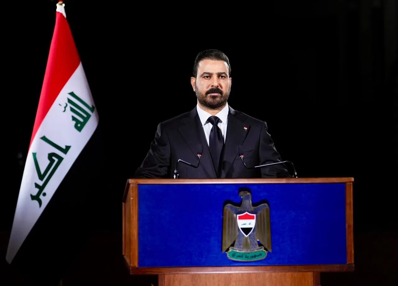 رئيس الوزراء يثني على توحيد تشكيلات البيشمركة كخطوة لتعزيز الأمن الوطني ووحدة القرار الدفاعي