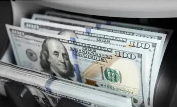 الدولار يسجل ارتفاعاً جديداً في أسواق العراق اليوم