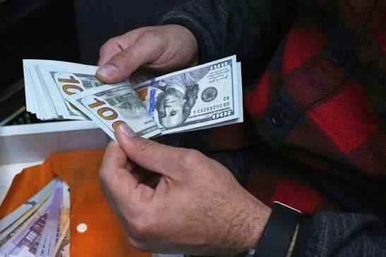 المجلس الأعلى يبدي استغرابه من صعود الدولار المستمر