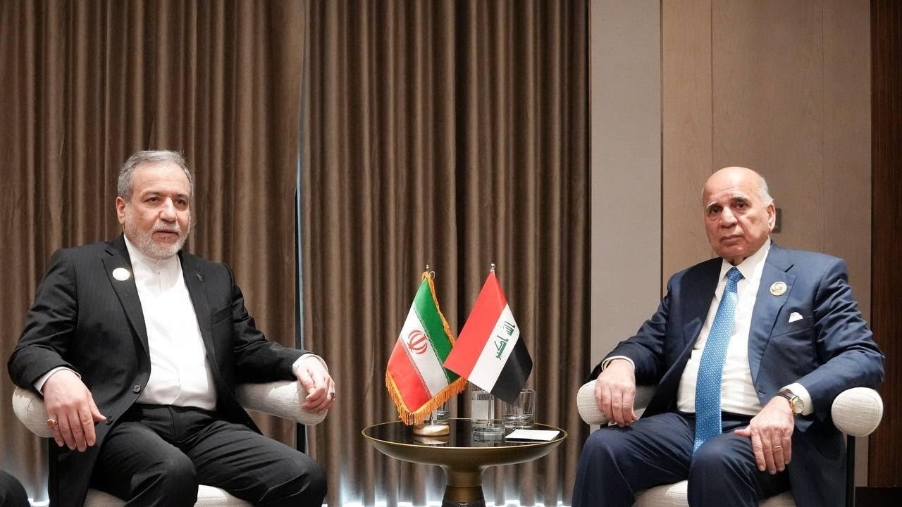 وزير الخارجية الإيراني يربط استقرار مضيق هرمز بإنهاء التدخلات الأميركية
