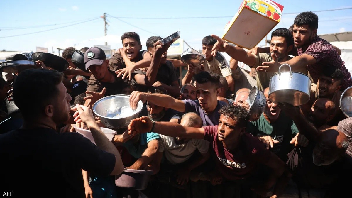Funding crisis forces World Food Programme to cut Gaza aid