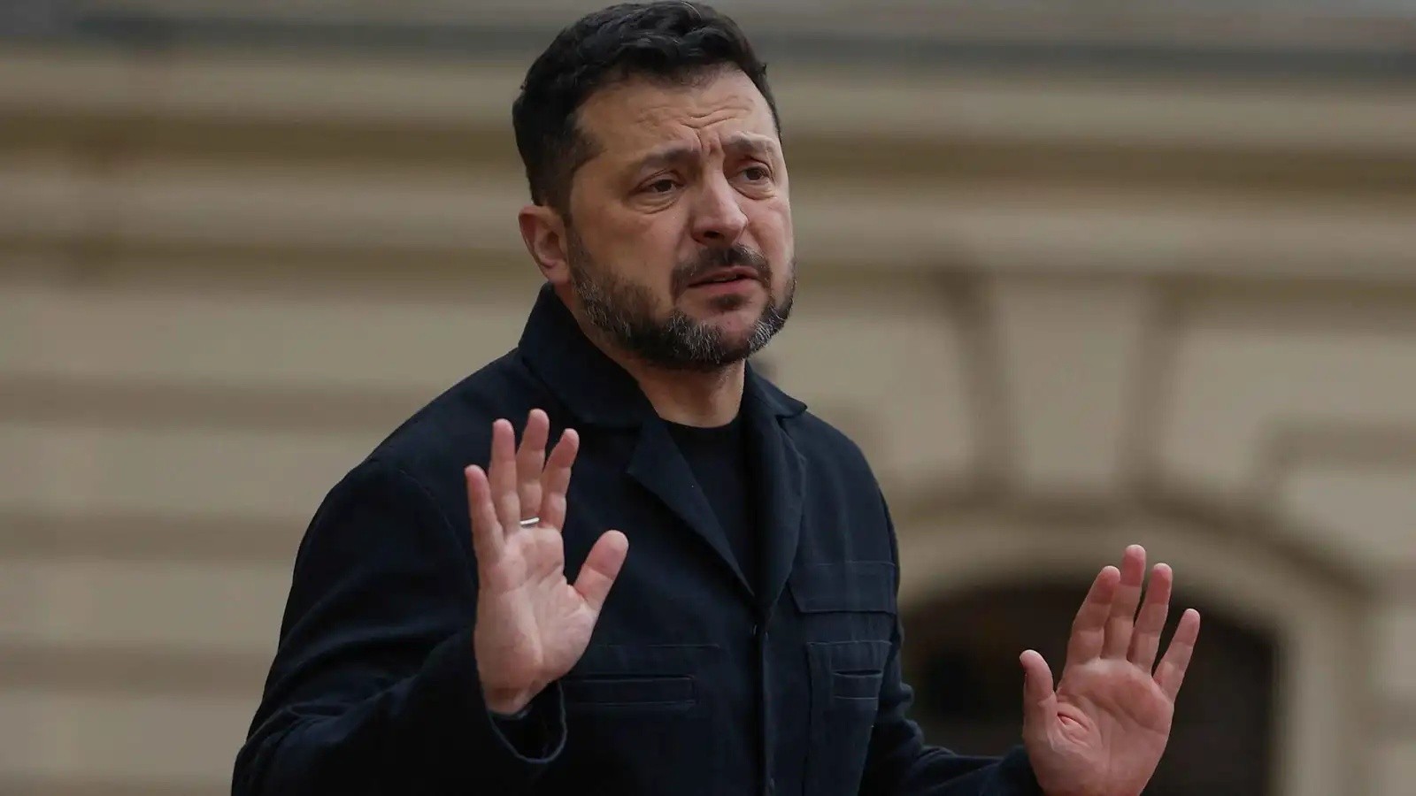 Zelensky Warns Against Major Powers' Attempts to Redraw Global Influence