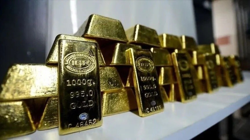 Gold Falls Below $4000 an Ounce Amid Inflation Concerns and Rising Oil Prices